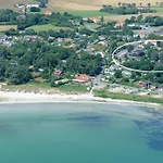 Ξενοδοχείο Balka 3*
